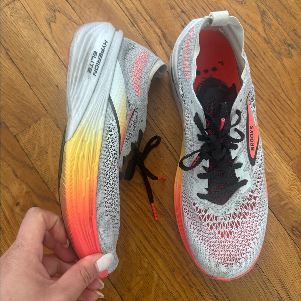 Brooks Women's Athletic Shoes Gray with Coral and Yellow Gradient